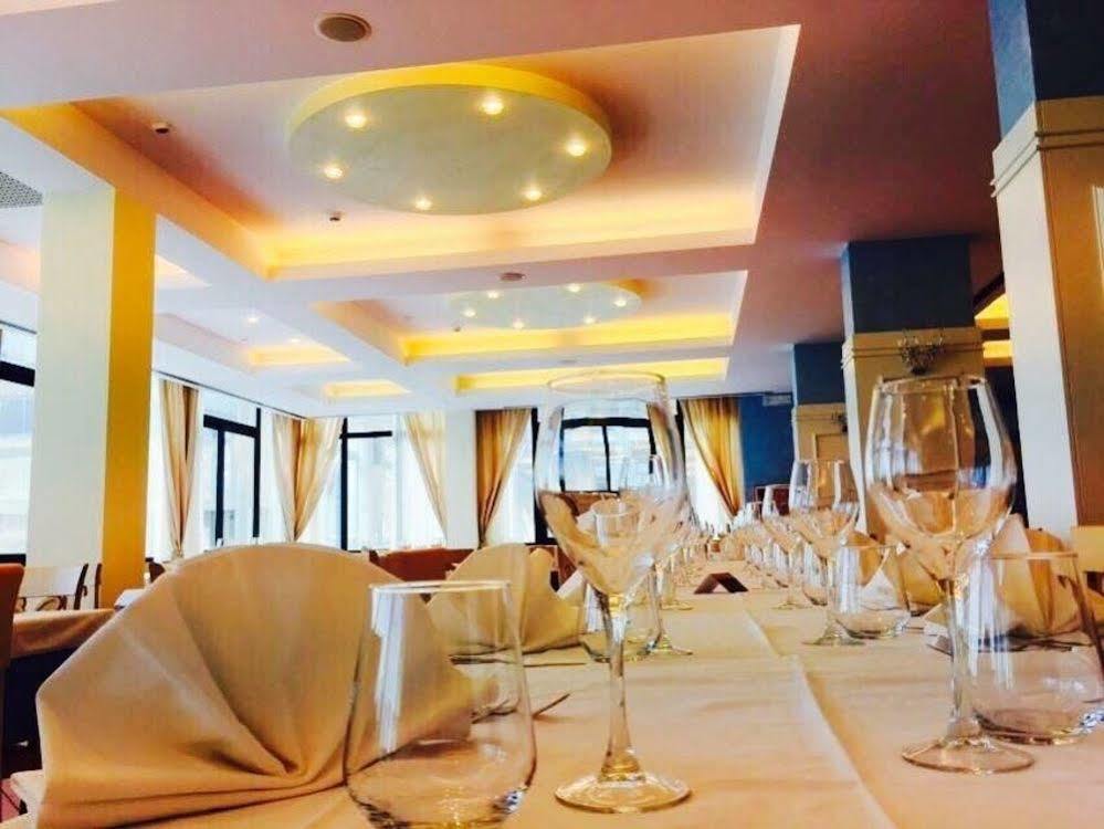 לידו די סביו Hotel Tokio Village - Azzurro Club מראה חיצוני תמונה